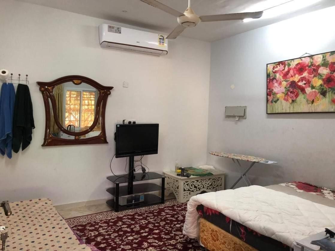 Hai Alturath Apartment นิซวา ภายนอก รูปภาพ