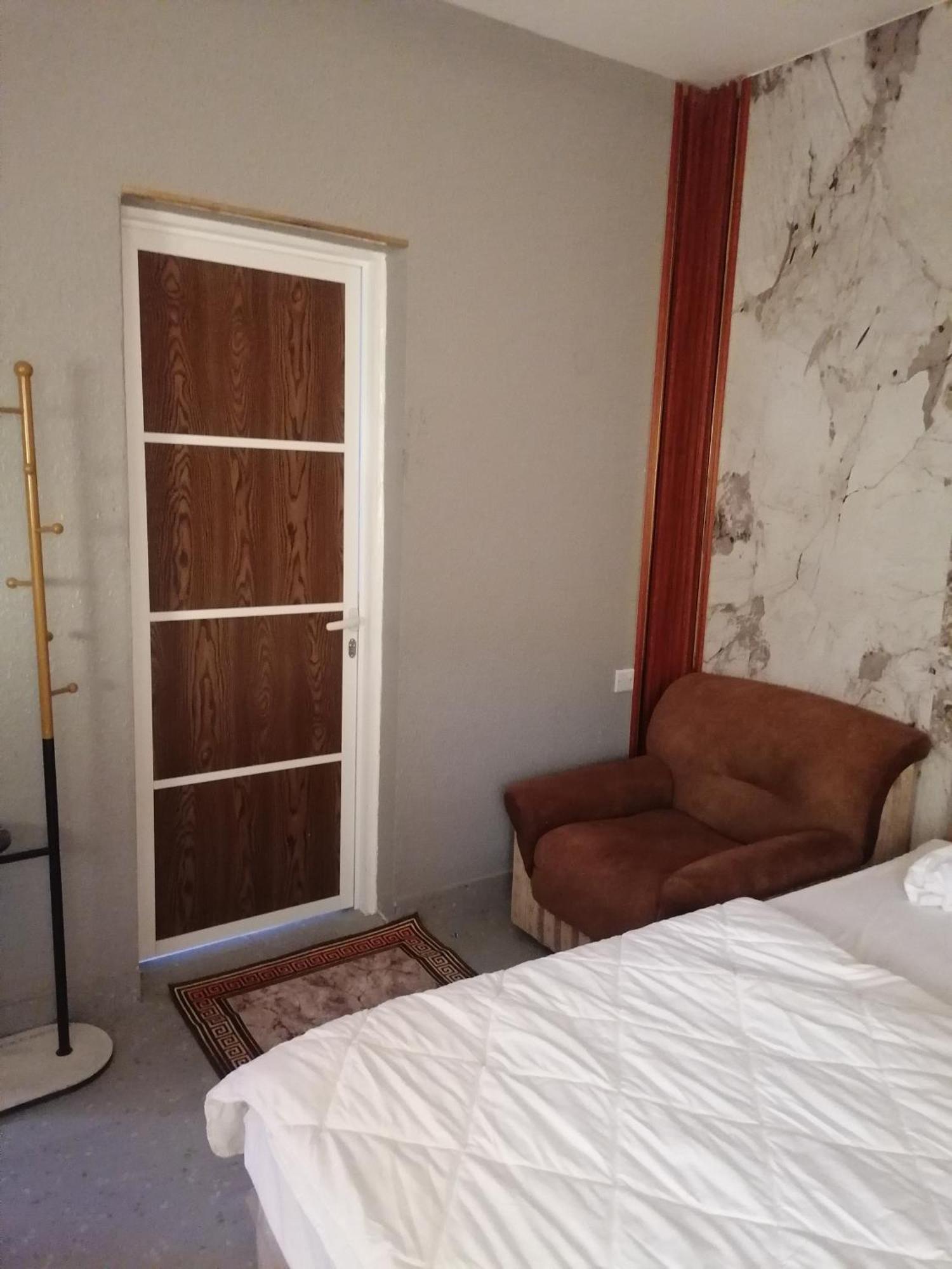 Hai Alturath Apartment นิซวา ภายนอก รูปภาพ